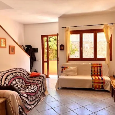 Casa Del Sorriso E Delle Rondini By Interhome *